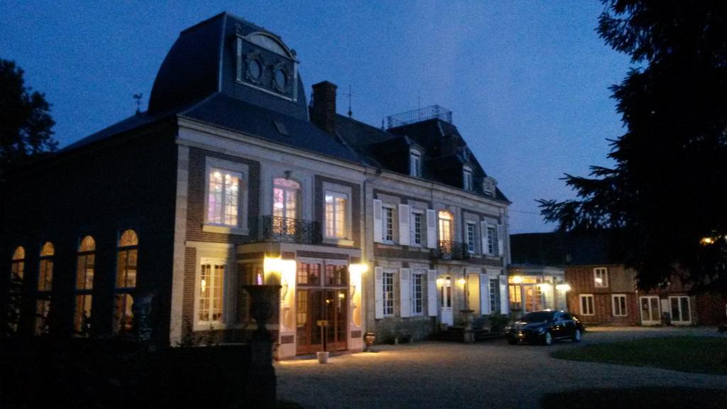 Готель Chateau De Montaubois Signy-l'Abbaye Екстер'єр фото